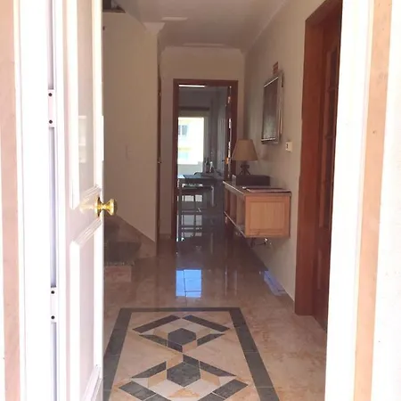 Sleep & Surf - Portugal Semesterbostad