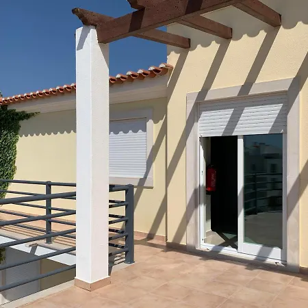 Tatil Evi Sleep & Surf - Portugal *